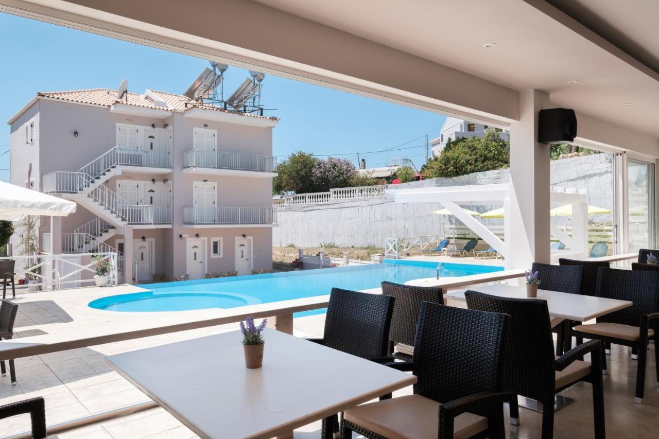 Kouros & By Hotelius Apartment Agios Stefanos Avliotes (Corfu)